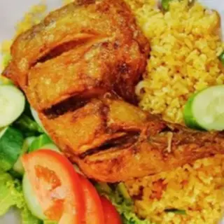 Hình ảnh Cơm Gà Xối Mở 