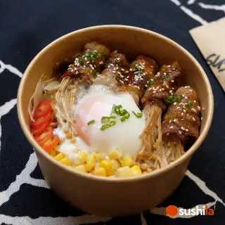 Hình ảnh Cơm bò cuộn nấm