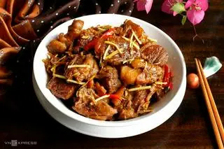 Hình ảnh Cơm vịt kho gừng