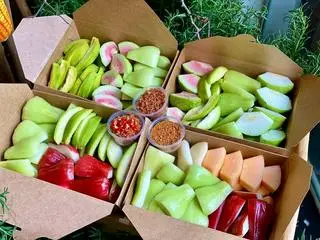 Hình ảnh Khay thanh long 