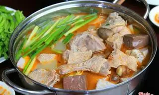 Hình ảnh Lẩu vịt nấu chao vừa 2 người ăn 