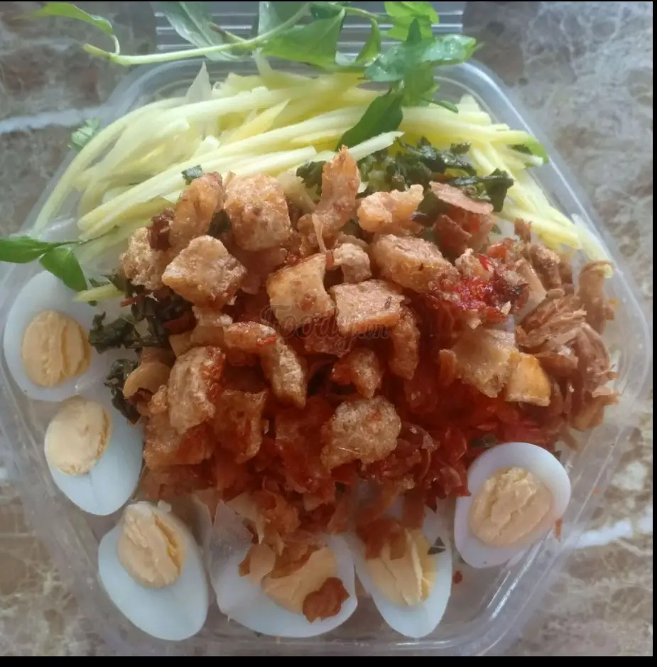 Hình ảnh Bánh Tráng Trộn Tóp Mỡ