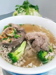 Hình ảnh Hủ tiếu Xương (xí quách)