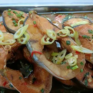 Hình ảnh cá ngừ kho thơm 