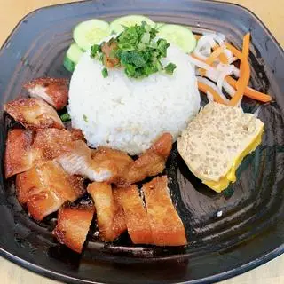 Hình ảnh Cơm tấm Nạc Giòn Chả