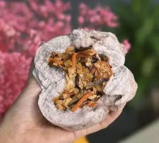 Hình ảnh Bánh bao gạo lứt nhân rau củ