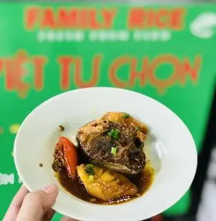 Hình ảnh Cơm cá nục kho