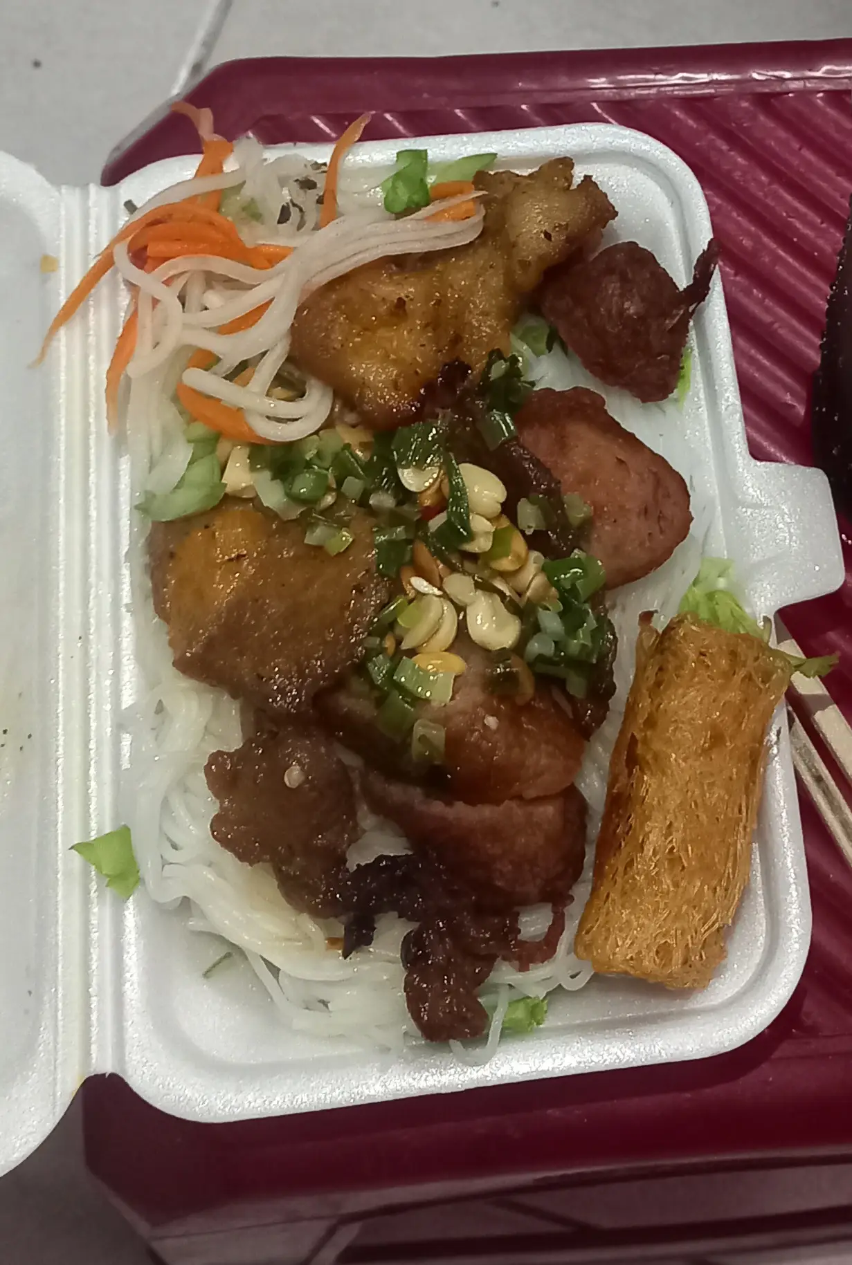 Hình ảnh Bún thịt nướng + nem