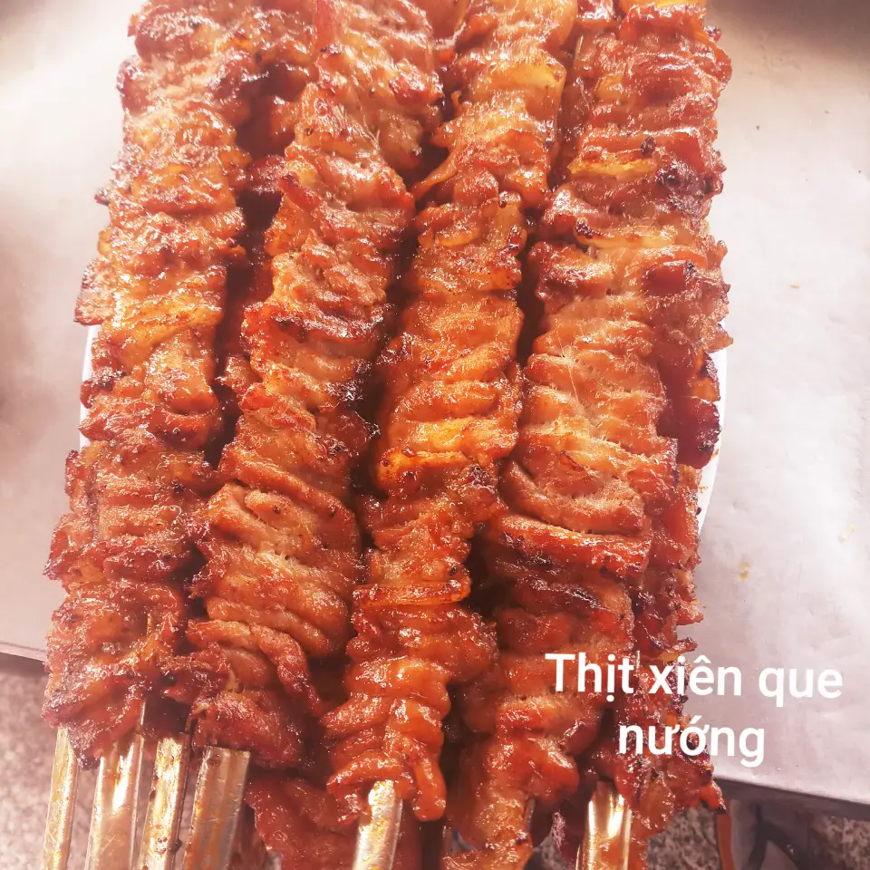 Hình ảnh Cơm thịt xiên que nướng 
