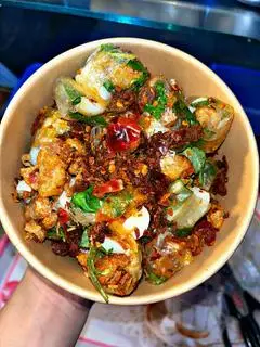 Hình ảnh Bánh tráng phơi sương cuốn bơ trộn khô bò