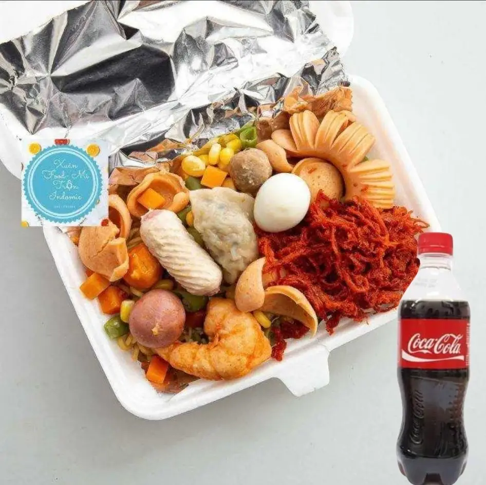Hình ảnh Mì trộn đặc biệt nhiều mì + CoCa