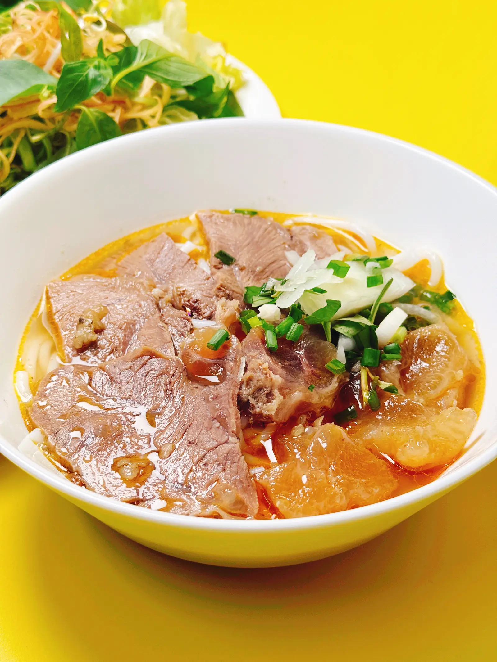 Hình ảnh BÚN BÒ BẮP + GÂN
