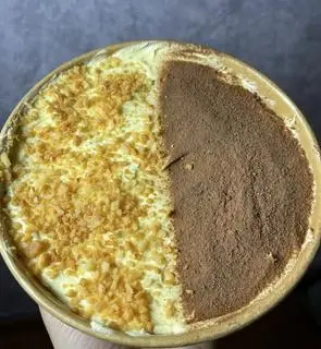 Hình ảnh Bông Lan Kem Dừa Nướng mix Millo