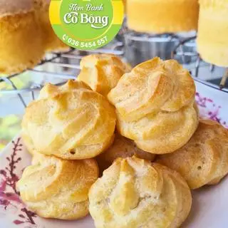 Hình ảnh Bánh su kem nhà làm thủ công. Hộp 4 cái