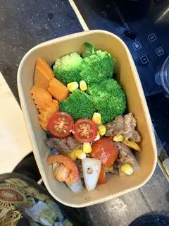 Hình ảnh Cơm Bò Lúc Lắc 
