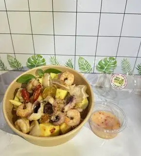 Hình ảnh Chân gà sốt thái Thập Cẩm