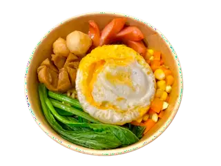 Hình ảnh Mì xúc xích - trứng - cá viên - bò viên