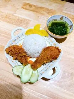 Hình ảnh Cơm gà sốt chua ngọt
