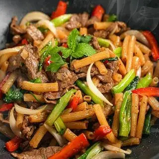 Hình ảnh Nui xào bò trứng
