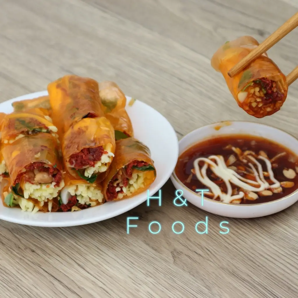 Hình ảnh Bánh tráng cuộn sốt bơ cay