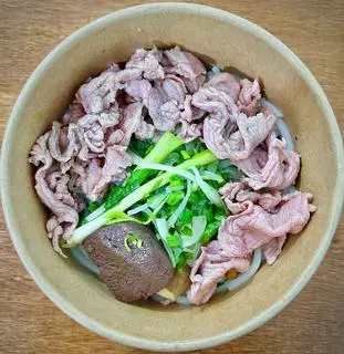 Hình ảnh Bún bò tái