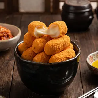 Hình ảnh Tok phô mai lắc phô mai - 치링떡