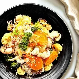 Hình ảnh Mì xào hải sản