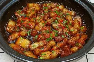Hình ảnh Mua 1 Tặng 1 - mua 1 cơm ba rọi kho tiêu tặng 1 trứng ốp la
