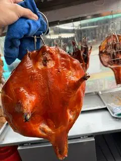 Hình ảnh 1/2 con Vịt quay tỳ bà da giòn