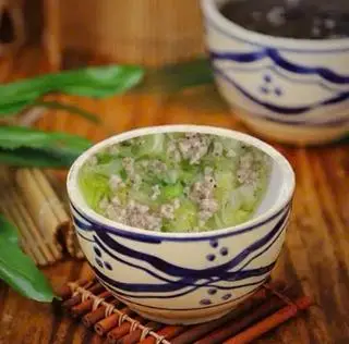 Hình ảnh Canh Cải Bắp Thịt Băm