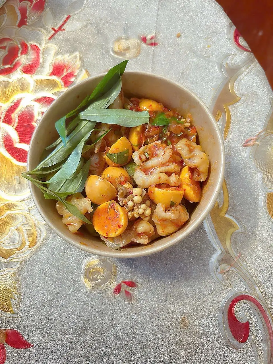 Hình ảnh Chân gà mix trứng non