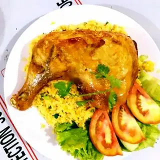 Hình ảnh Cơm gà xối mỡ