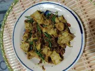 Hình ảnh Lòng non xào nghệ