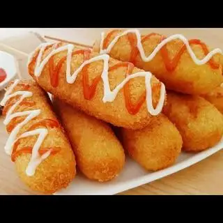 Hình ảnh Hotdog xúc xích phô mai 