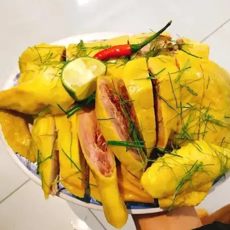 Hình ảnh Gà Hấp Lá Chanh 1/2 con 