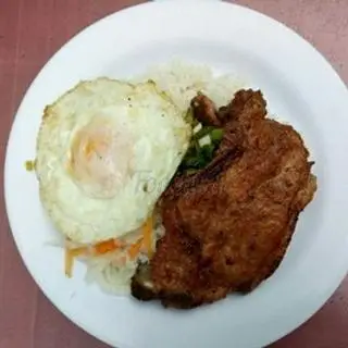 Hình ảnh Cơm sườn trứng ốp la