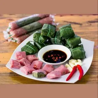 Hình ảnh Nem chua nướng