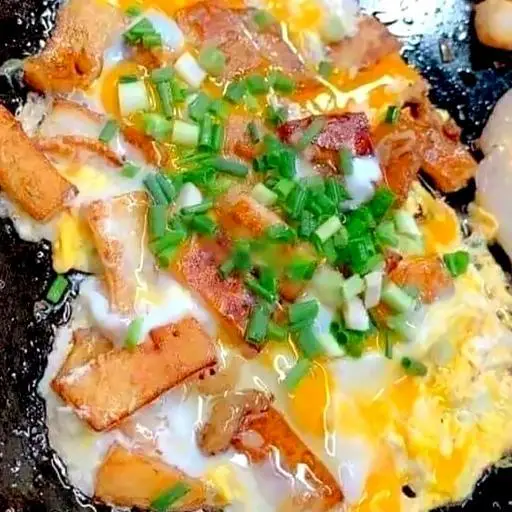 Hình ảnh Khoai môn xào bò