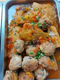 Hình ảnh Đậu hũ nhồi thịt sốt cà