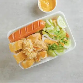 Hình ảnh bánh mì xúc xích đức