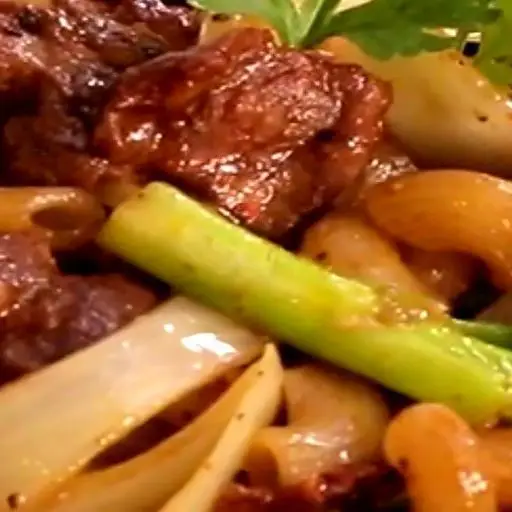 Hình ảnh Nui Xào Bò 
