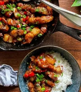 Hình ảnh Cơm Nạc Heo Kho Tiêu