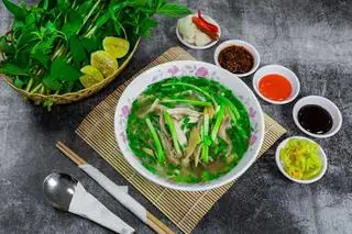 Hình ảnh Phở gà