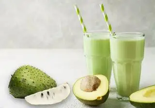 Hình ảnh Sinh tố bơ mãng cầu 
