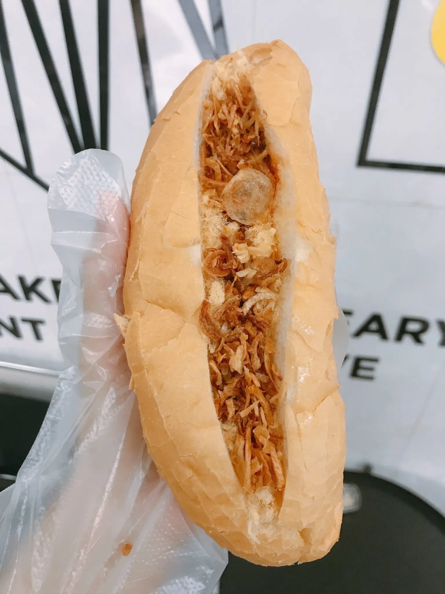 Hình ảnh Bánh mì ruốc hành