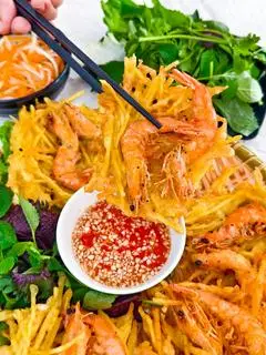 Hình ảnh Bánh tôm có Khoai (3 cái)