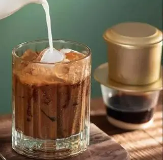 Hình ảnh Cà Phê Sữa Đá Đậm Vị