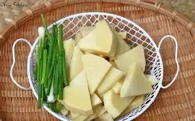 Hình ảnh Măng Thêm