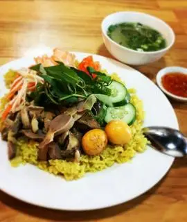 Hình ảnh Cơm Lòng Gà Trứng Non - NHỎ