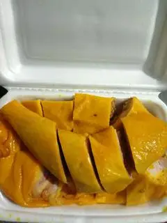 Hình ảnh Gà Ủ Muối 1/2 con